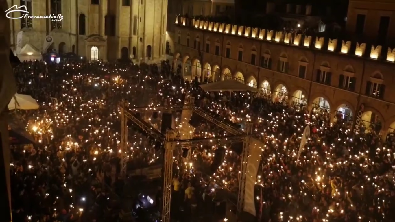 Torna Aperistreet ad Ascoli Piceno, festa in piazza del Popolo il 27 ...